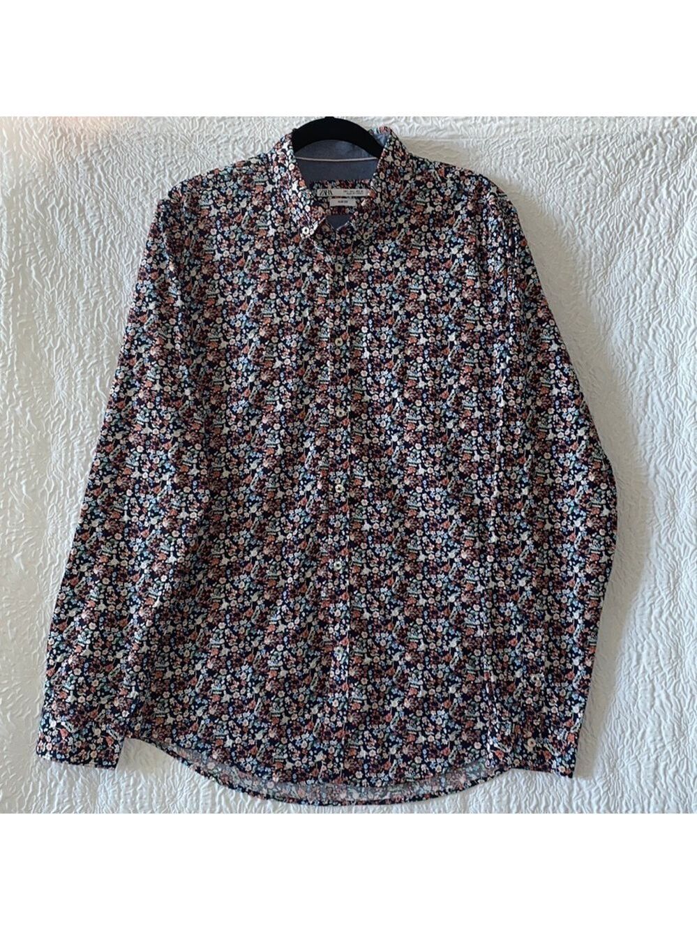 Zara Slim-Fit Floral Print Long Sleeve Button Down Shirt